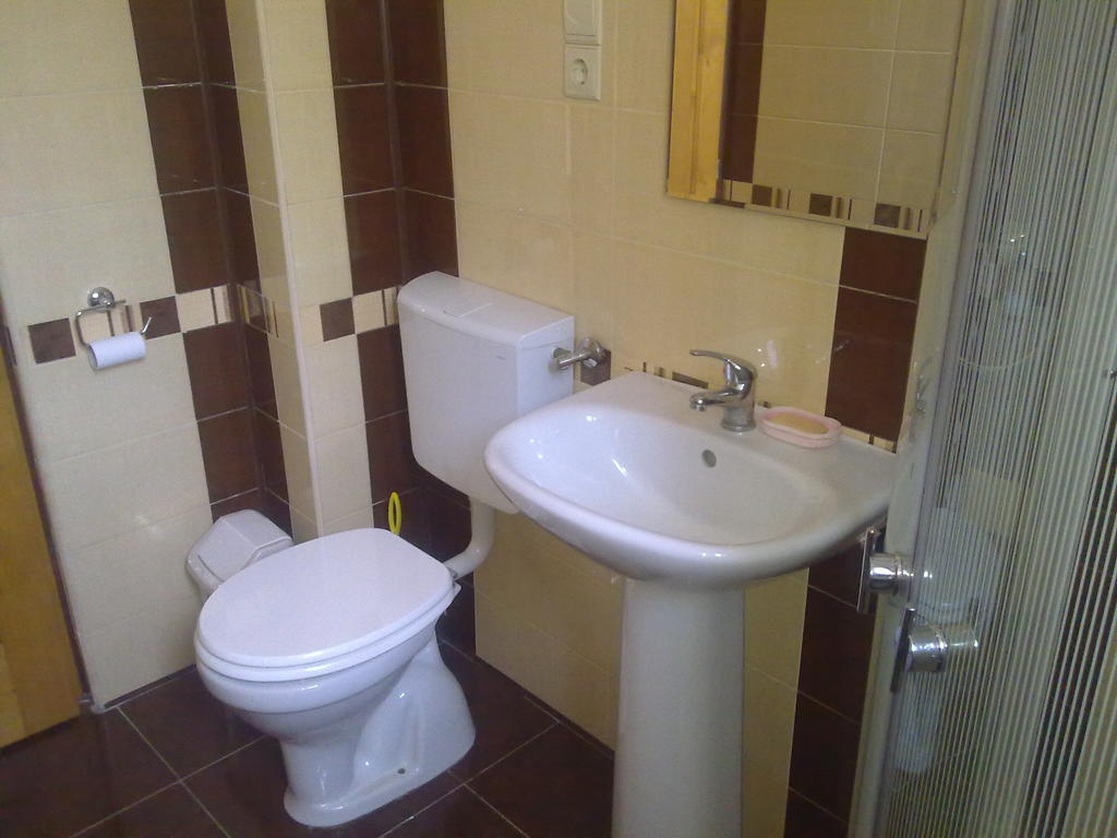 Hotel Casa Dancs Covasna Camera foto