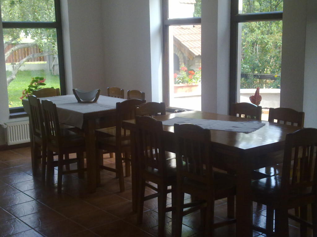 Hotel Casa Dancs Covasna Esterno foto